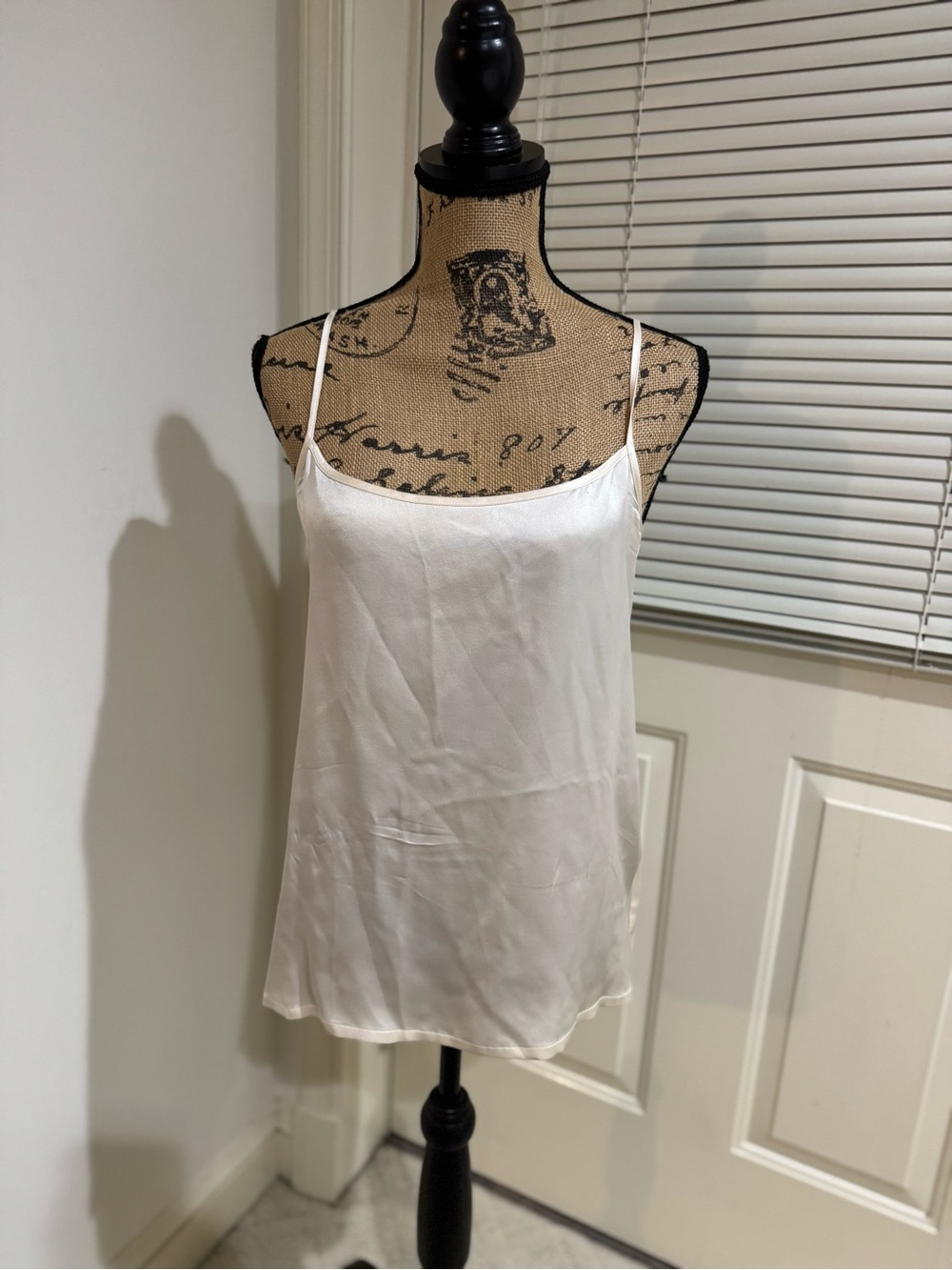 Escada Classic off White Satin silk Cami Top size 38 German - s/m
